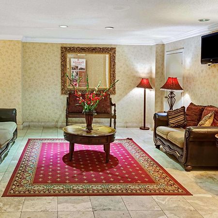 Ramada Overland Park Mission Exterior photo